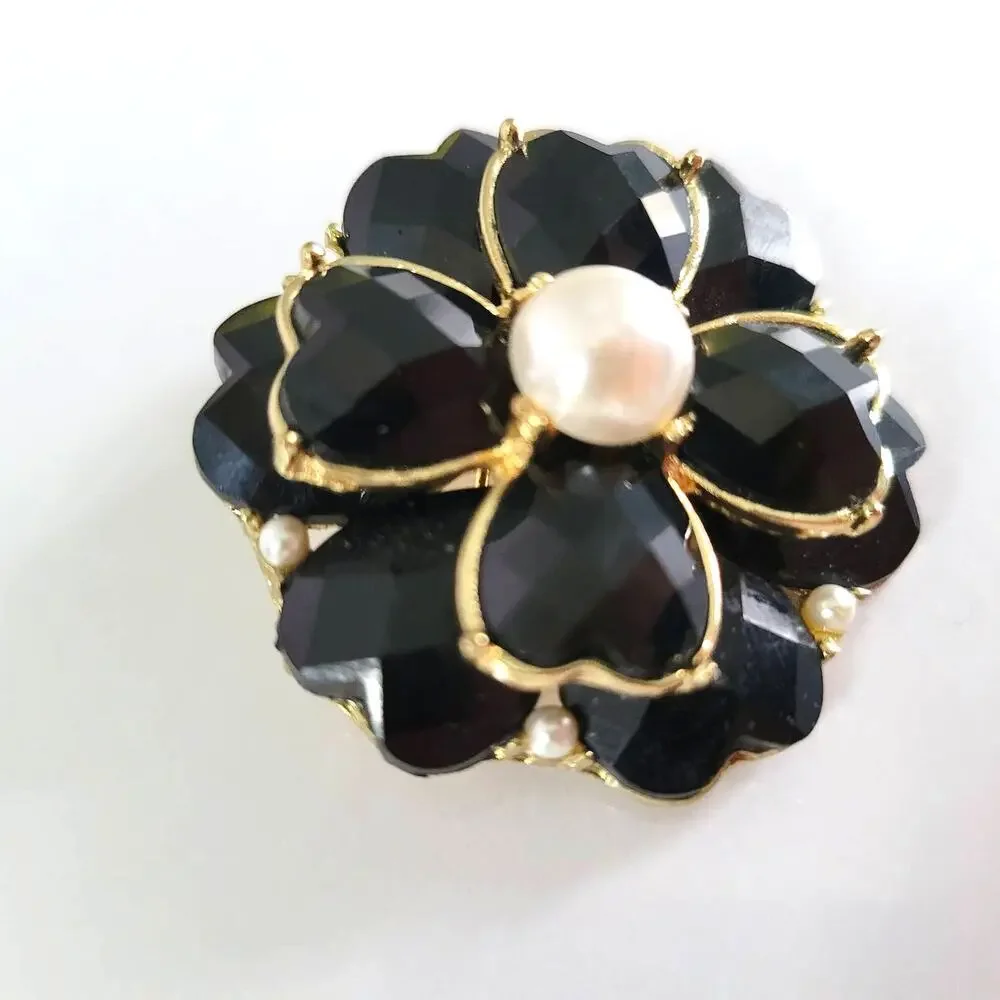 Vintage Brooch Black Shamrock Stacked Onyx Style Zircons Faux Pearl Gold Tone